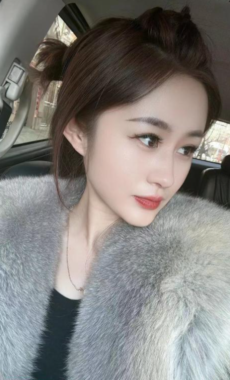 红树林巨乳少妇